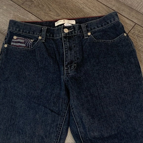 Tommy Hilfiger Vintage American Flag Cuff Mom Jeans - 6 - Picture 3 of 6